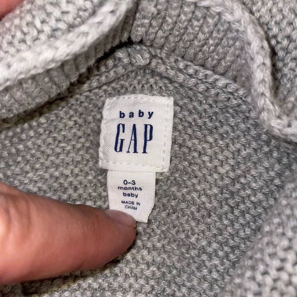 Baby gap knitted cardigan booties and jeans - Picture 6 of 9